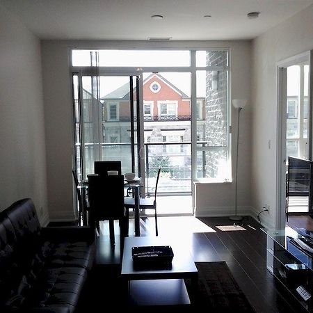 Toronto Suite Rentals - Bayview Village Exterior photo